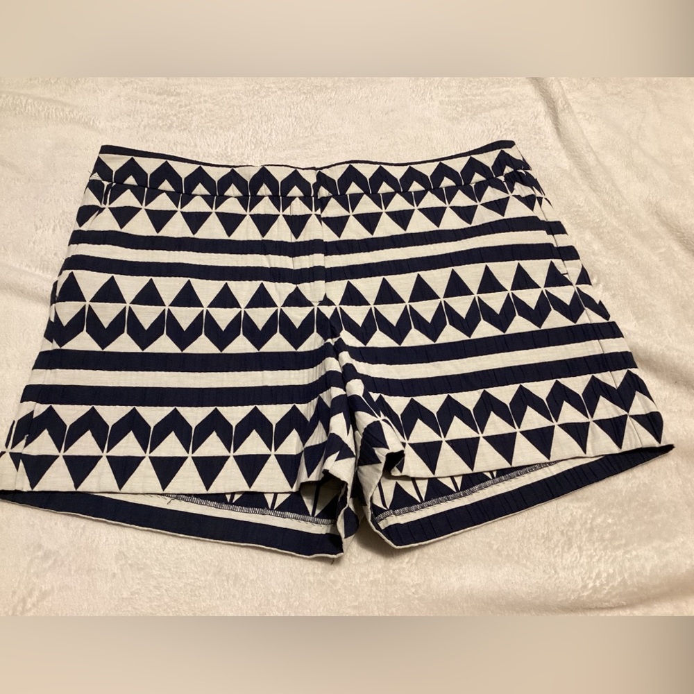 Ann Taylor Navy and White Geometric Bermuda Shorts